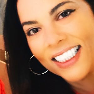 Meet your Posher, Joanna